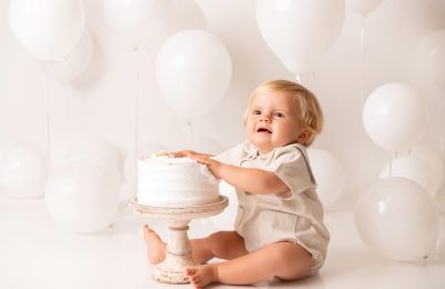 6 Must-Have Props For Birthday Photo Shoots